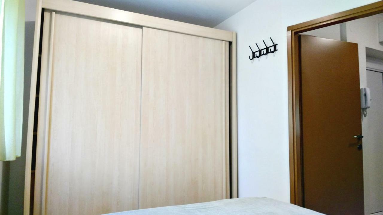 Romina Apartment *